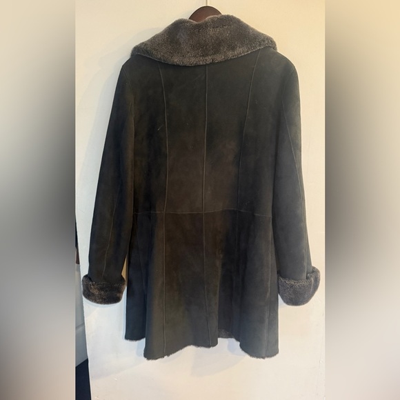 AUTUNNO Women’s Black 100% Genuine Sheepskin Long Shearling Jacket Size M - Picture 2 of 3